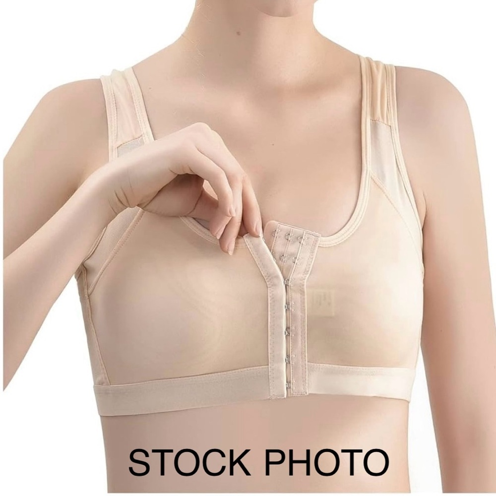 Size 2X Bra , Adjustable front and straps, Nursing bra, NWOT